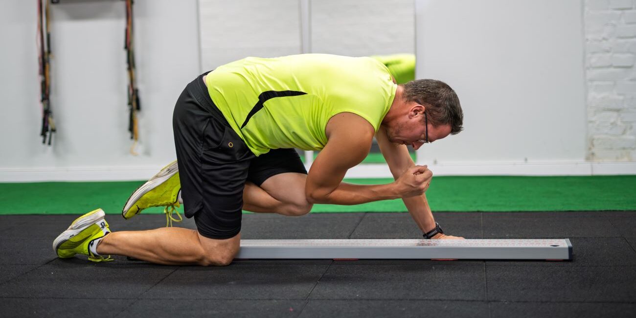 FMS mérés törzsstabilitás-gyakorlat funkcionális edzésen a PiroskaGymben, Bükön.